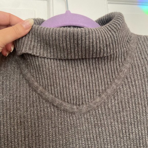 Lululemon Cozy Calling Turtleneck Ribbed Sweater - Cotton / Yak - Gray - L - Picture 10 of 10